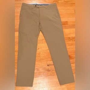 Brooks Brothers Red Fleece Men's Khaki Pants Chinos sz 36/32
